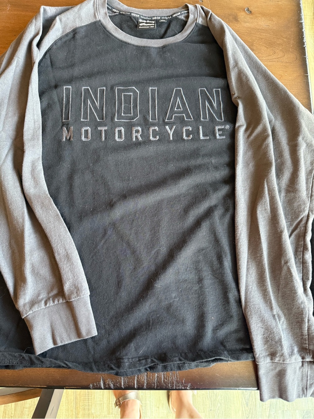 Indian Motorcycle Men's Long Sleeve Raglan Tee - Black & Gray